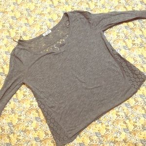 Gray long sleeved shirt